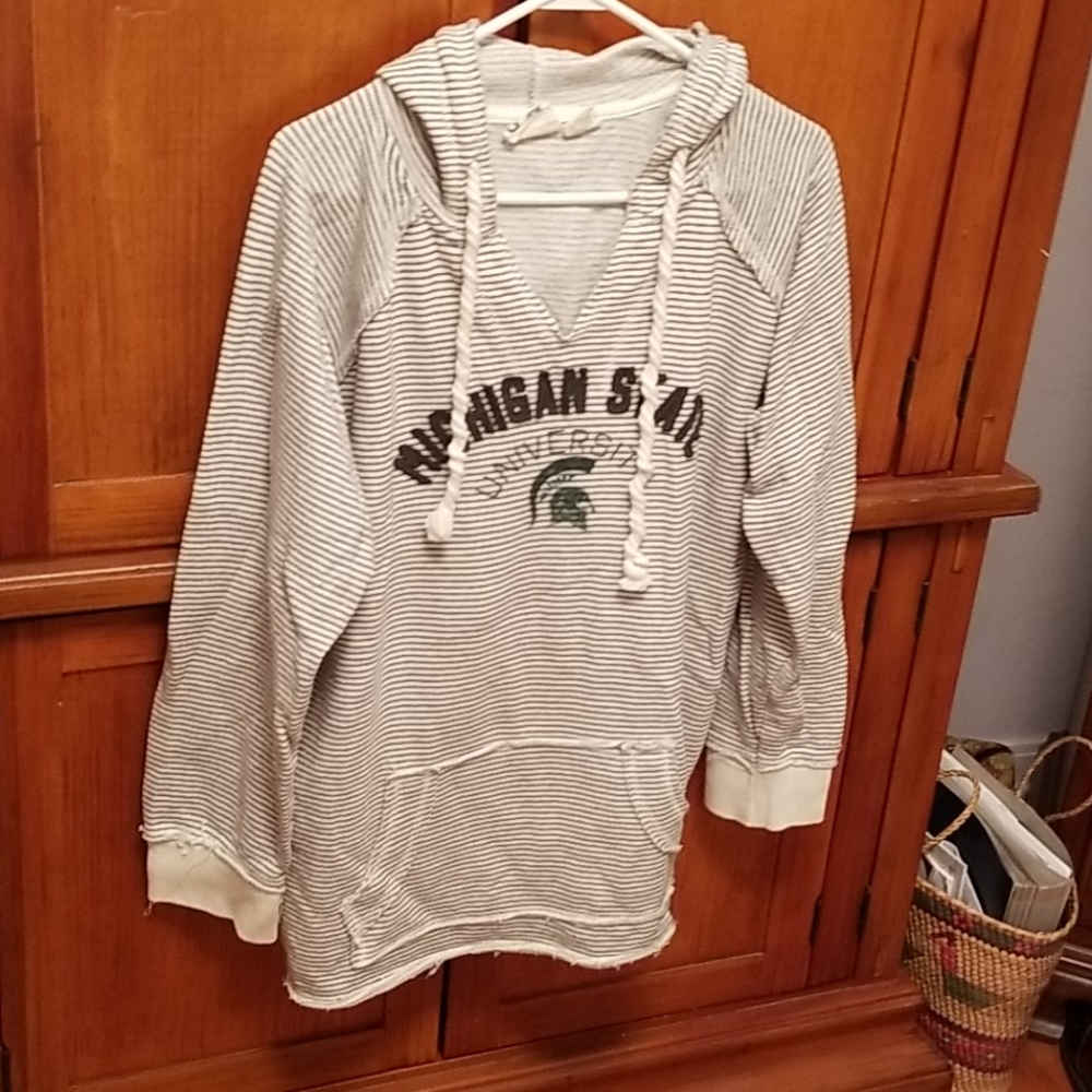 Oversized long Michigan state university hoodie